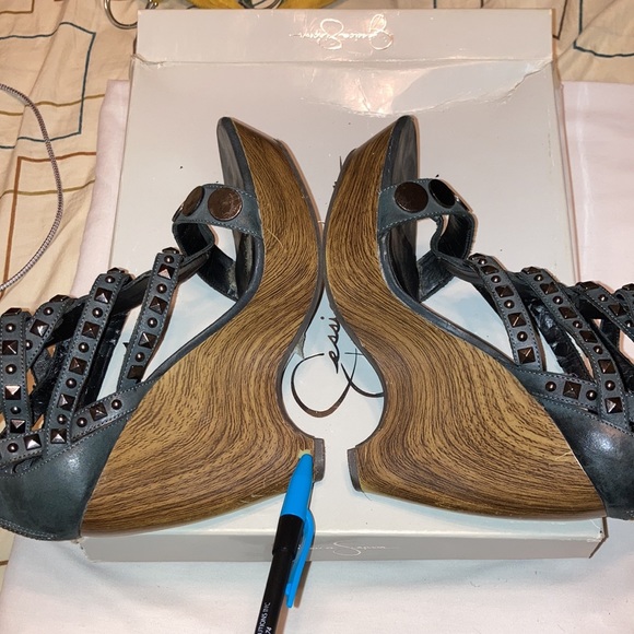 Wedge Sandals - Picture 4 of 13